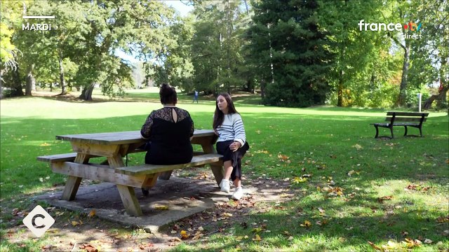 VOICI - Affaire Jubillar : Jennifer C., l'ex-compagne de Cédric Jubillar, menacée de finir à côté de Delphine au cours de leur relation (ZAPTV)