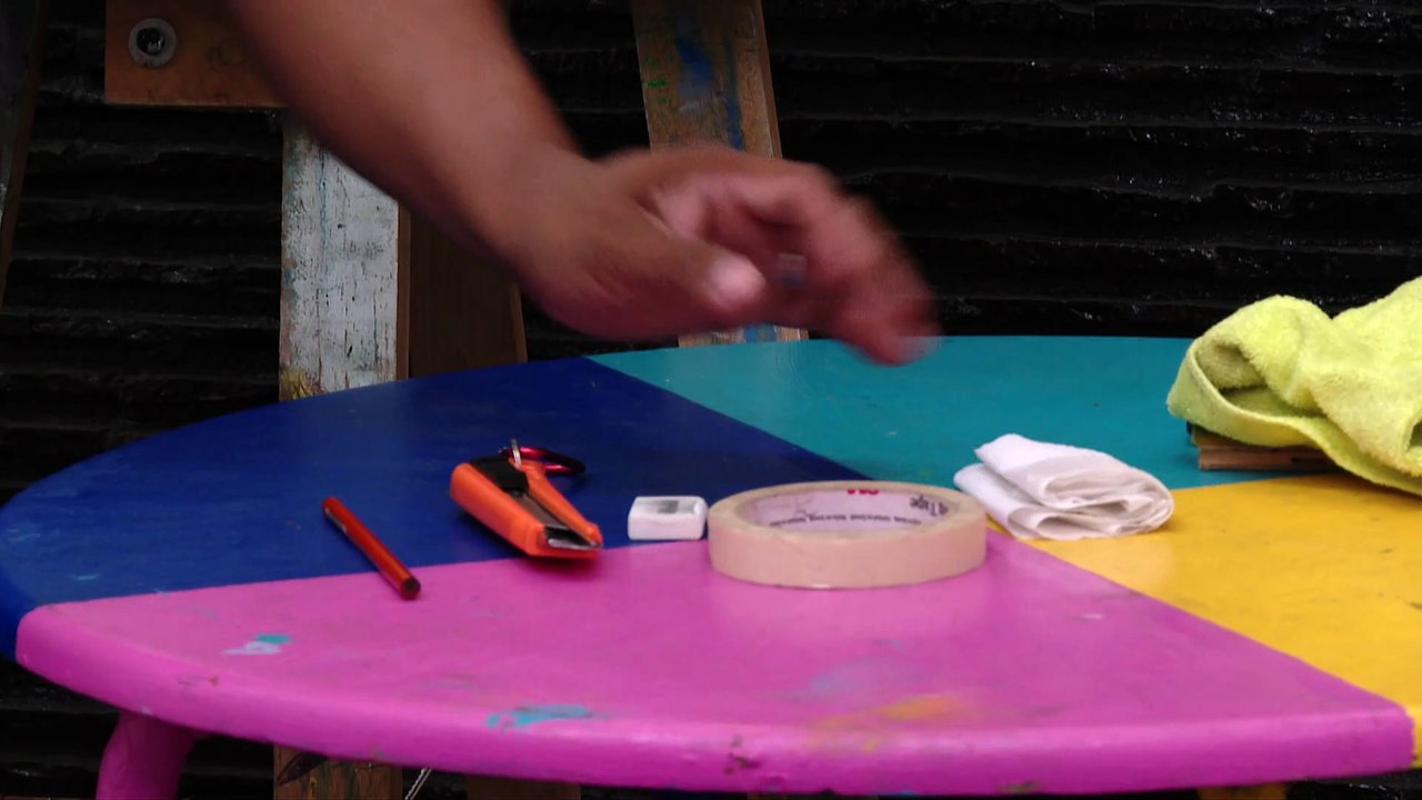 ¿Cómo dibujar un retrato en carboncillo?