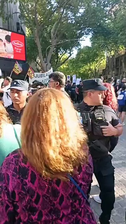 videos rechazo milei