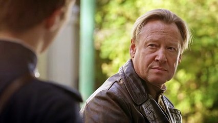 Зеленый фургон 6 серия.