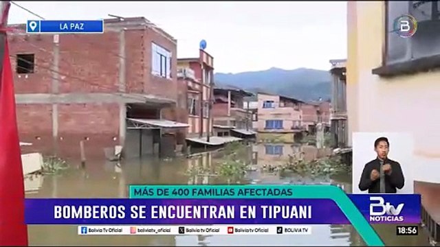 Policía de La Paz asiste a 400 familias afectadas por riadas en Tipuani