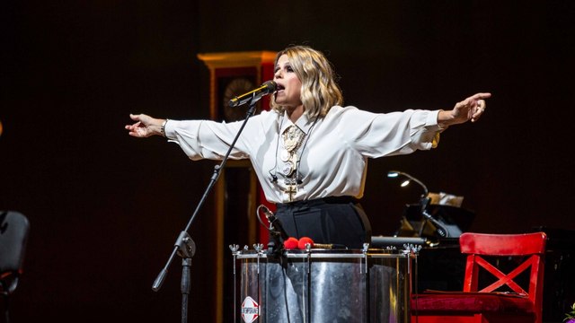 Tosca sul palco dell'Auditorium con il suo «D'Altro Canto», show ispirato al «sarau» brasiliano tra musica e racconti