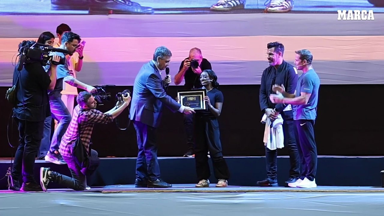 Simone Biles reina en Buenos Aires: "Ha sido el mejor día de mi vida"