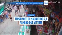 Forte terremoto di magnitudo 7,4 al largo delle Filippine: 