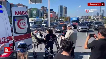 Kadıköy’de sapağı kaçıran sürücü motosikletliye çarptı