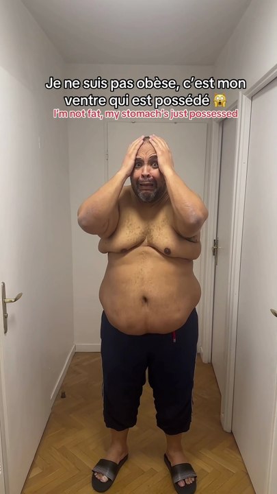 Je ne suis pas obèse, c’est mon ventre qui est possédé 🙀 #humour #drole #parodie