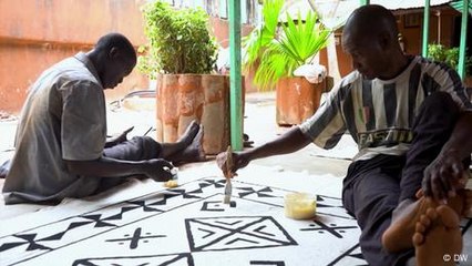 Preserving Mali's bogolan mud cloth design heritage