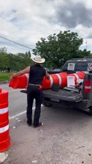 Influencer tapa bache denunciado por "Don Nico"