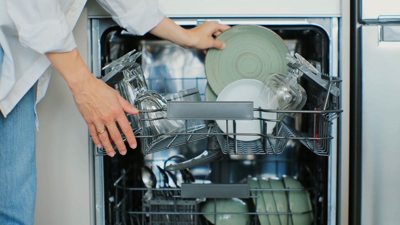 Leeds households hit by rise in gas and electricity prices