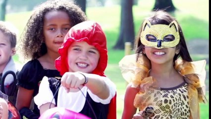 Which Halloween traditions have borrowed from Samhain?