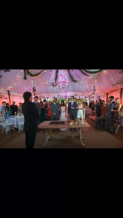 Ingrid continues to distill her at Jorge and Ariane's wedding 💒