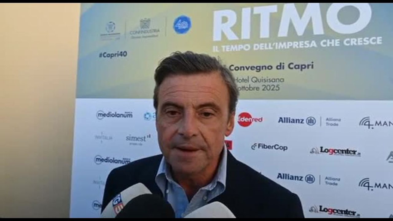 Calenda: "In Italia manca una strategia per la crescita"