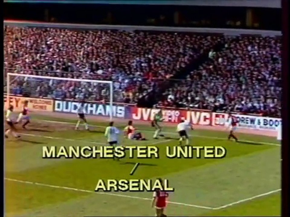 MANCHESTER UNITED - ARSENAL - 1983 - SAISON 1982/1983 -