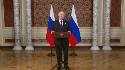 푸틴 "노벨평화상, 아무 일 안 한 사람 주기도"...트럼프 편들어 / YTN