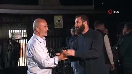 Adli Tıp Kurumunda işlemleri tamamlanan Türk aktivistler ailelerine kavuştu