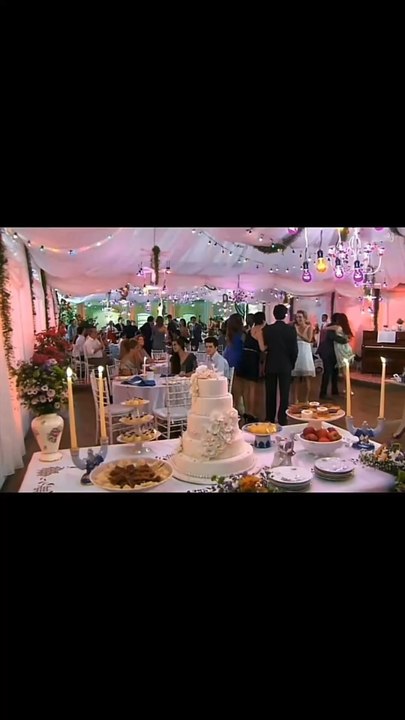 Marta, Léo and Lívia were also present at Ariane's wedding and talk about their plans for the future