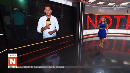 APREHENDEN A MUJER POR APUÑ4L4R A UN TAXISTA