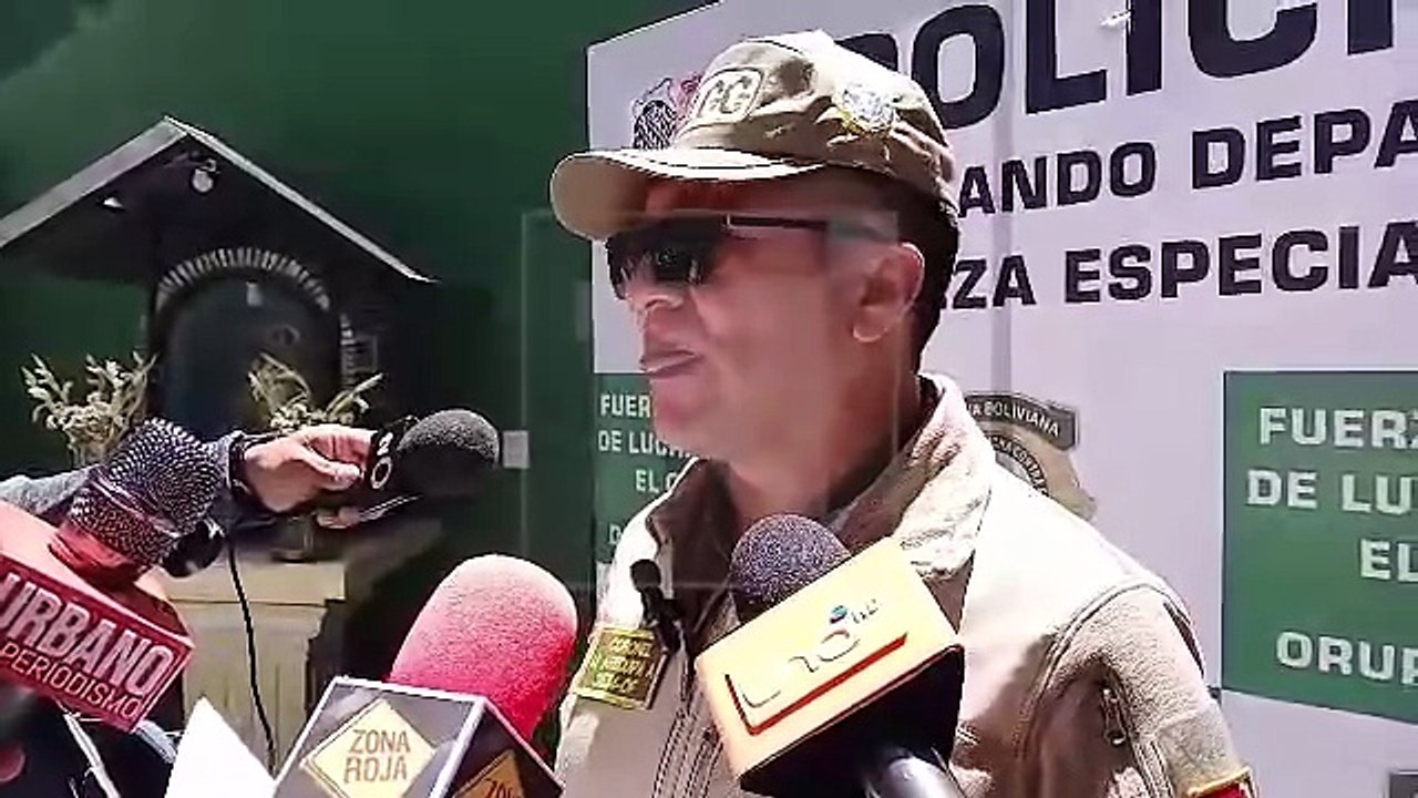 Policía