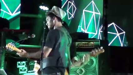 Fabrizio Moro - È solo amore (live)