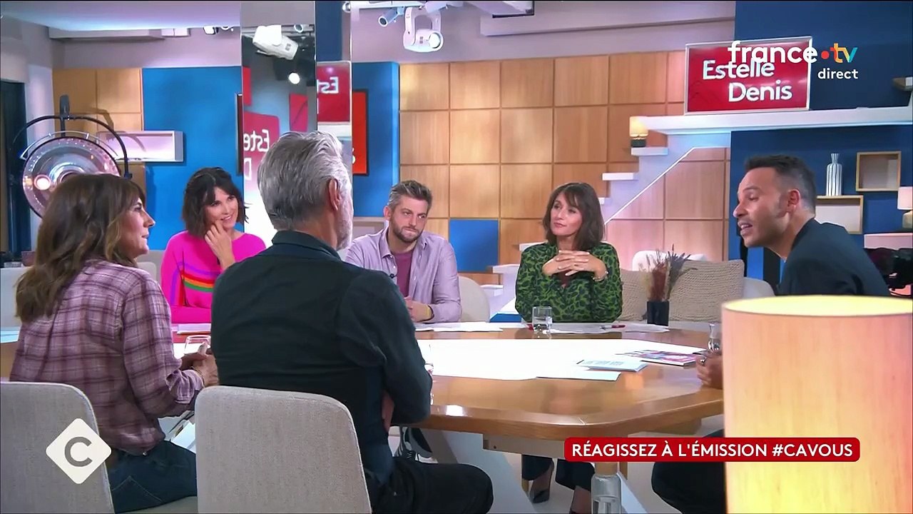 Dans l'émission "C à vous" présentée par Mohamed Bouhafsi, Estelle Denis sort du silence après avoir été visée par un colis piégé