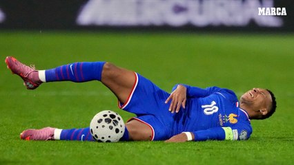 Mbappé se vuelve a Madrid... con más molestias que cuando se fue