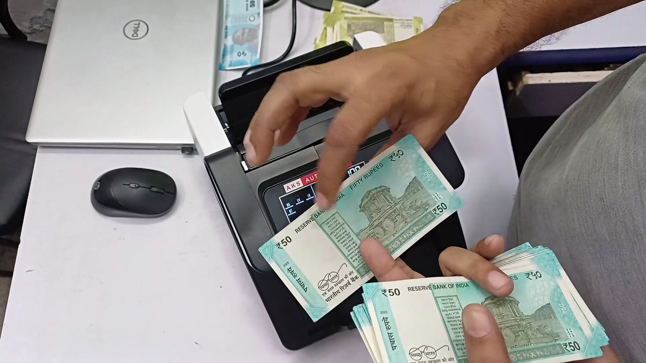 The BEST Cash Counting Machine Dealers in Noida | Lowest Price & Trusted Service