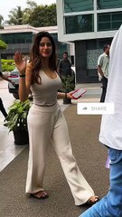 Bollywood Actress Janhvi Kapoor For Hair Cutting 🔥❤️🥰