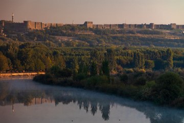 Kültür Yolu’nun rüzgarı Diyarbakır’da: 9 günlük sanat maratonu başladı!