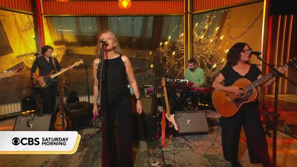 Baby I'm Not (A Werewolf) (Live) - Neko Case