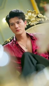 The story ends with the story of a wealthy young lady who stumbles into the territory of a tycoon in Jingyue, trying to avoid a family marriage. After a night of madness and losing control, he becomes addicted. He knows she doesn't love him, but he's stil