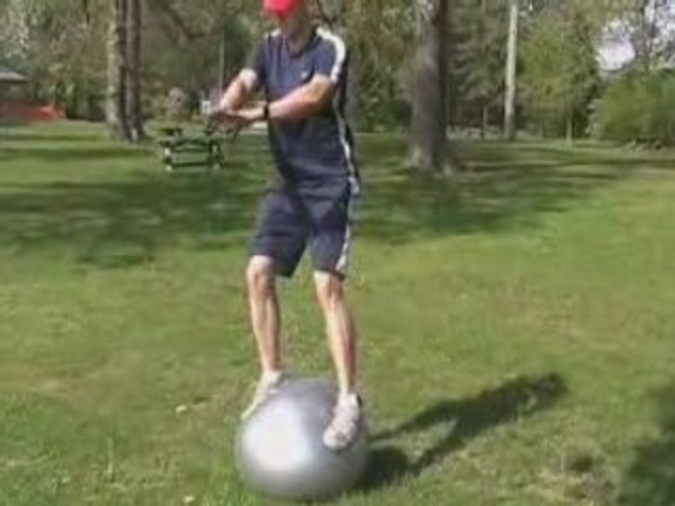 Advanced Ball squat
