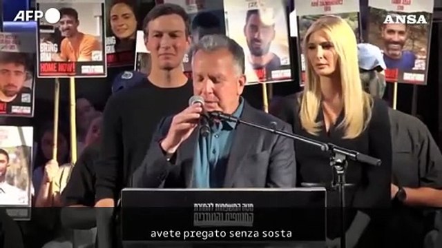 Witkoff parla alla piazza degli ostaggi a Tel Aviv