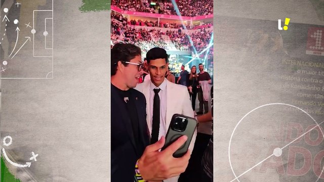 Luva de Pedreiro chega para conferir o UFC Rio