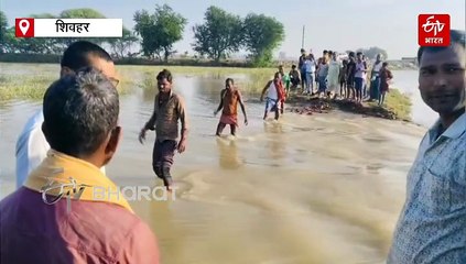 बिहार में करोड़ों की सड़क बारिश के पानी में बही, 10 हजार लोगों का आना-जाना बंद