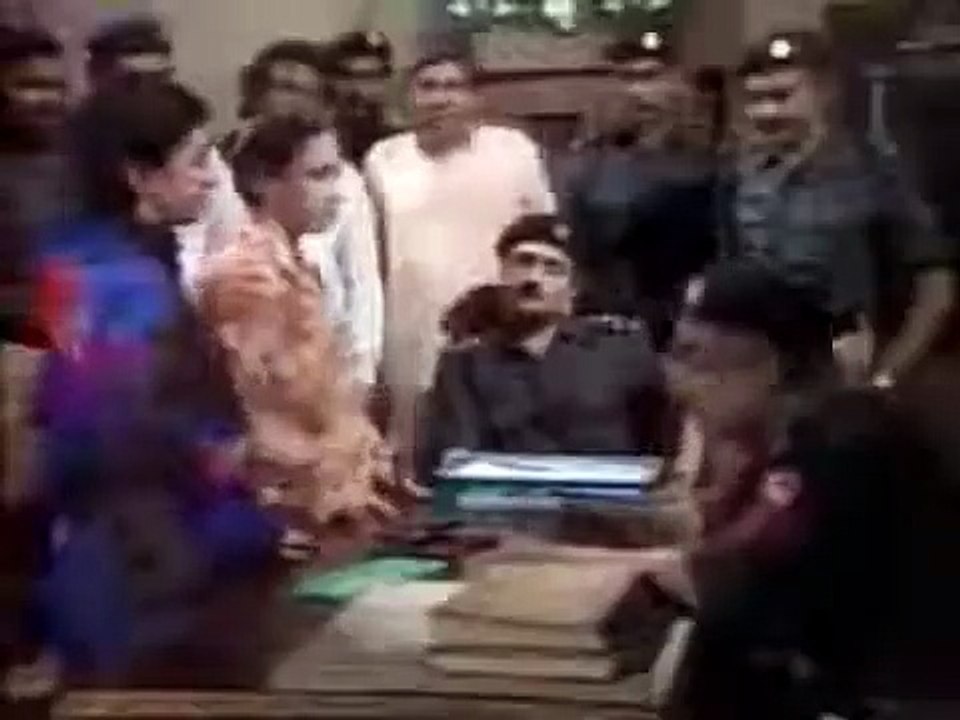 Andhera Ujala.. Famous PTV Classic Drama 🎭 Full Episode.. Akaas Bail