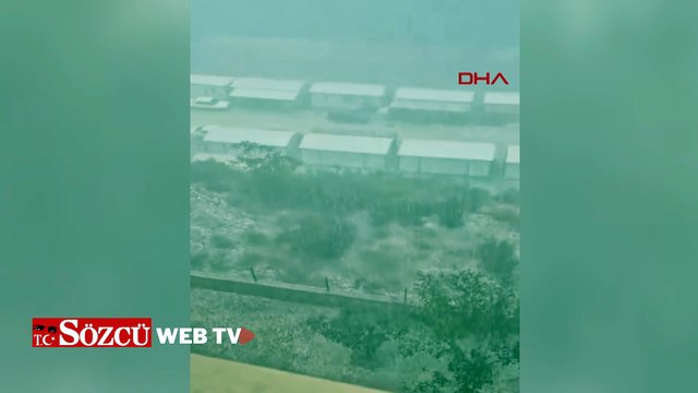 Hatay'da dolu yağışı çevreyi beyaza bürüdü