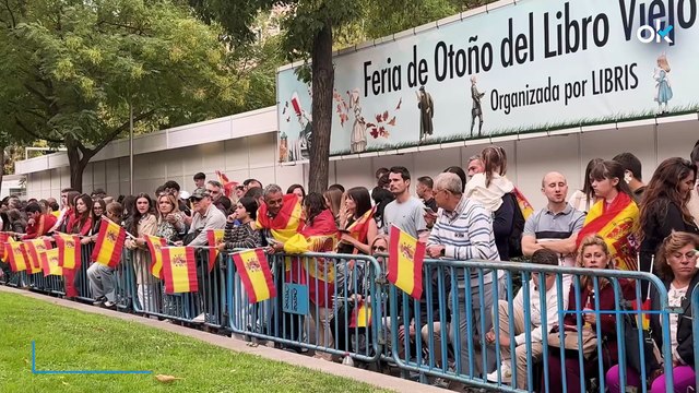 Miles de españoles se concentran en Madrid para asistir al desfile del Día de la Hispanidad