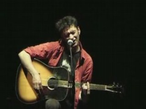 TITI interprète Tu pourrais pas en concert à Mantes