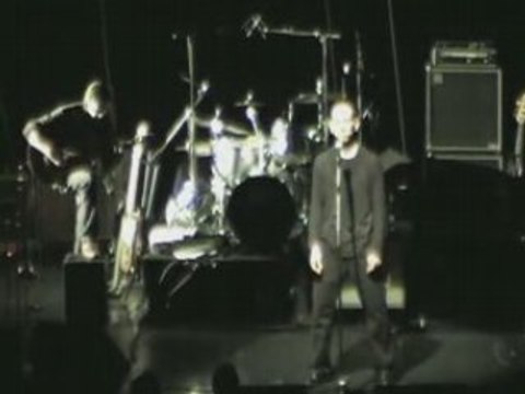 TETES RAIDES au Bataclan 2 avril 2008 Je Chante