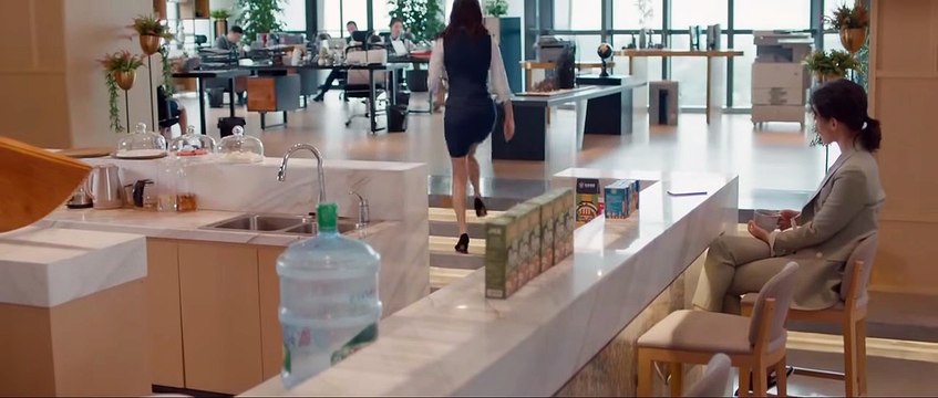 My bossy bestie fell in love with me when I was soaking wet (gl movie)