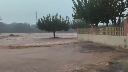 Las lluvias torrenciales ponen el sur de Tarragona en alerta máxima por inundaciones
