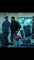 Vidyut Jammwal Mass Action Scene | Commando Fight HD