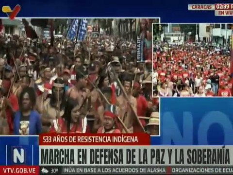Ciudadanos marchan reivindicando los 533 años de la Resistencia Indígena