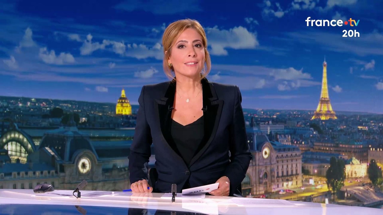 Emotion et colère après la nouvelle gaffe de Léa Salamé au 20h de France 2 qui, malgré son prompteur, confond les meurtres des professeurs Samuel Paty et Dominique Bernard