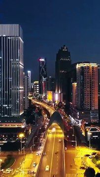 After the marriage, she was treated like a babysitter and never received a single ounce of true love. Disheartened and disheartened, she filed for divorce. The most distinguished man in the city held her in his arms and loudly declared that she had his ba