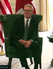 Just look at Starmer's face as Trump bashes windmills. 🤣