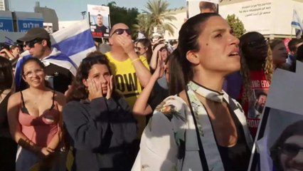 A Tel-Aviv, la place des Otages en liesse après l'annonce de libérations par les médias
