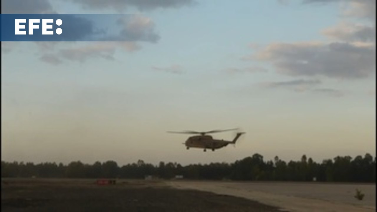 Imágenes de los preparativos en Israel para recibir a los rehenes