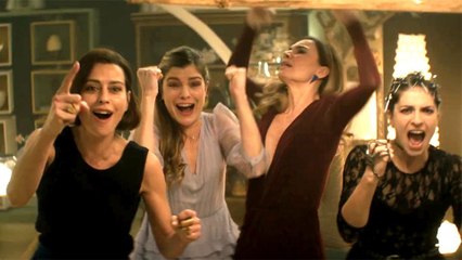 Du & Ich und Alle reden mit Trailer DF