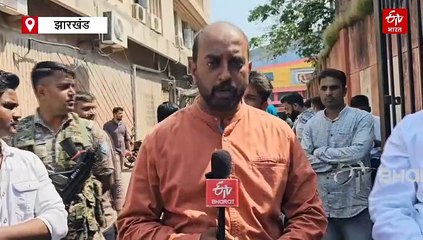 हजारीबाग में हल और बैल लेकर सड़क पर उतरे विधायक प्रदीप प्रसाद, प्रशासन और सरकार को दिया अल्टीमेटम